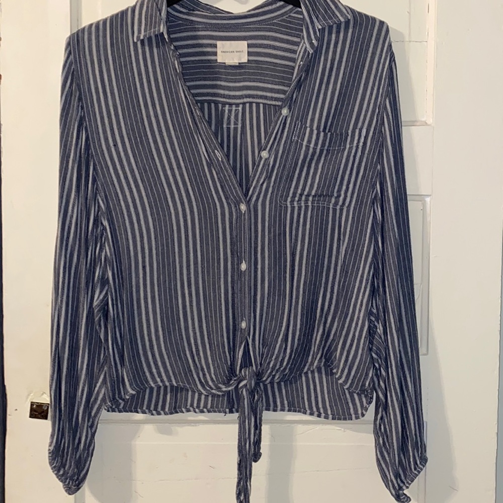 American Eagle striped women’s top